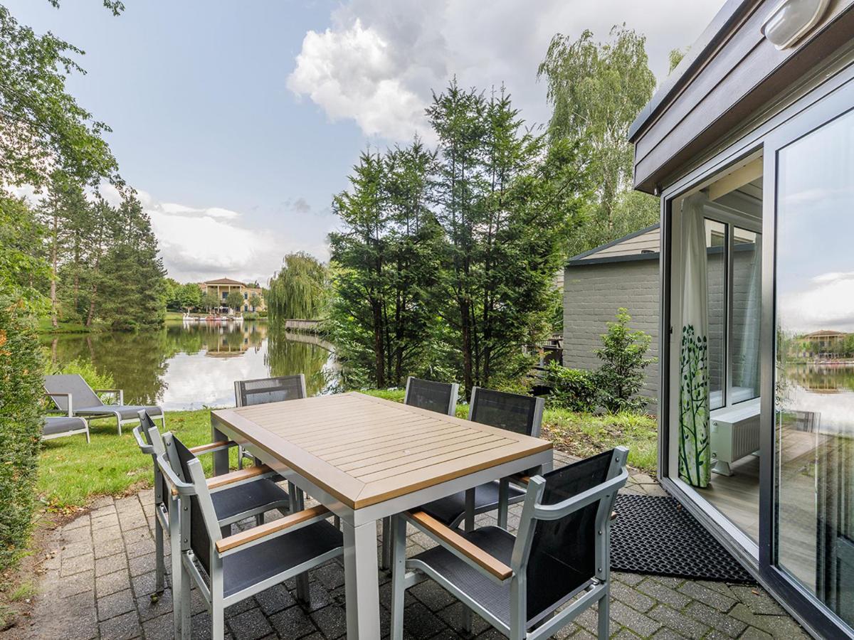 Отель Center Parcs De Eemhof Зеволде Экстерьер фото